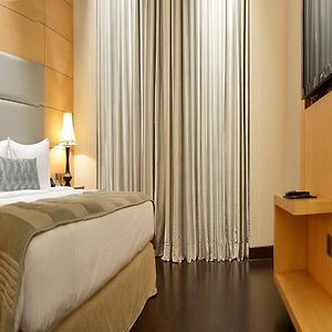 Executive King Room